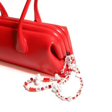 Red Pixel Chain